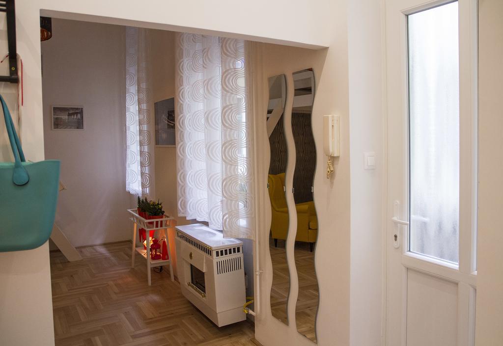 Lovag Apartman Apartment Budapest Bagian luar foto